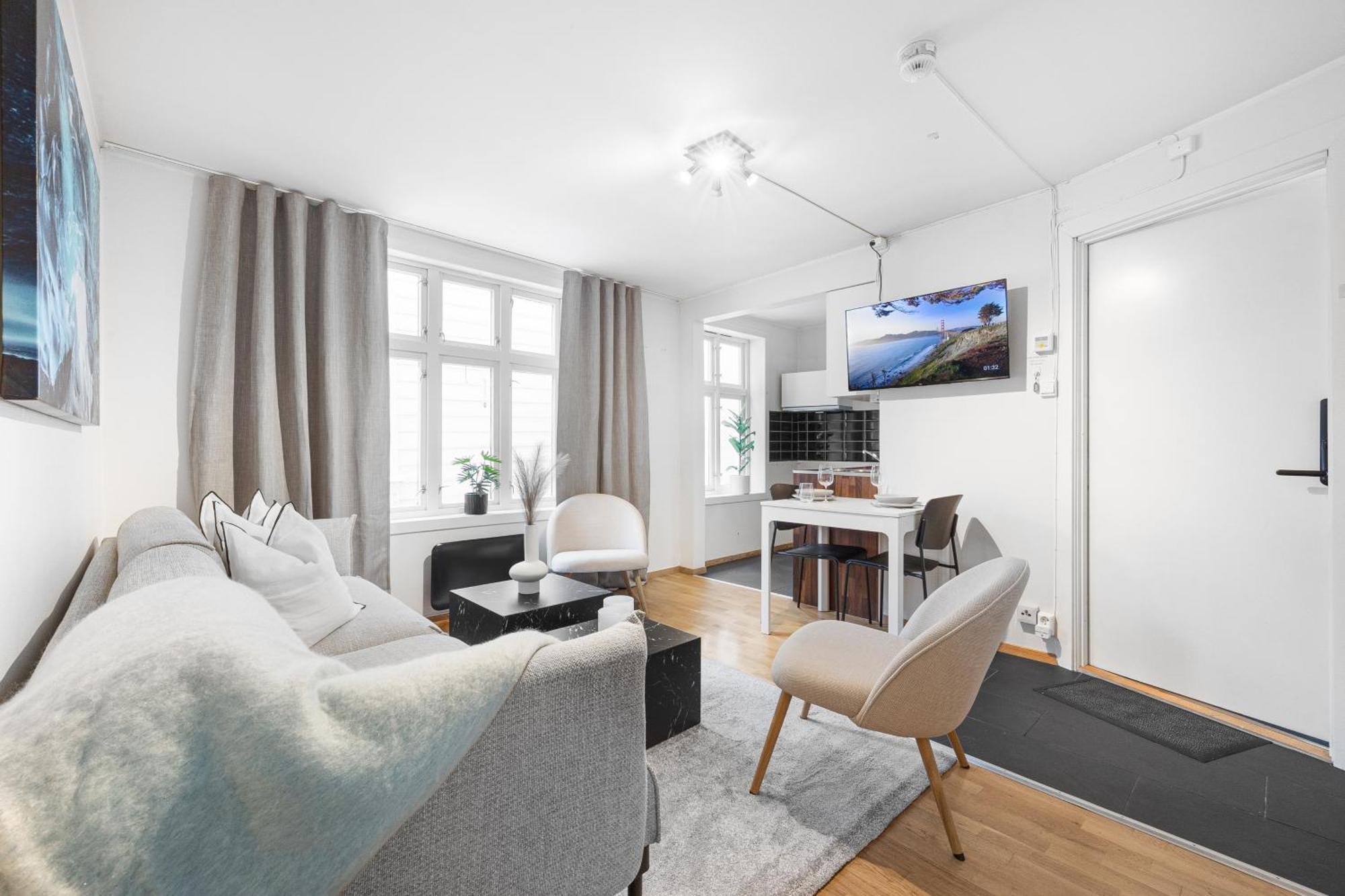 Homerentals Apartments - Behind Bryggen & Historic Cobblestone Streets - 2 Floor Renovated From February 2025 베르겐 외부 사진