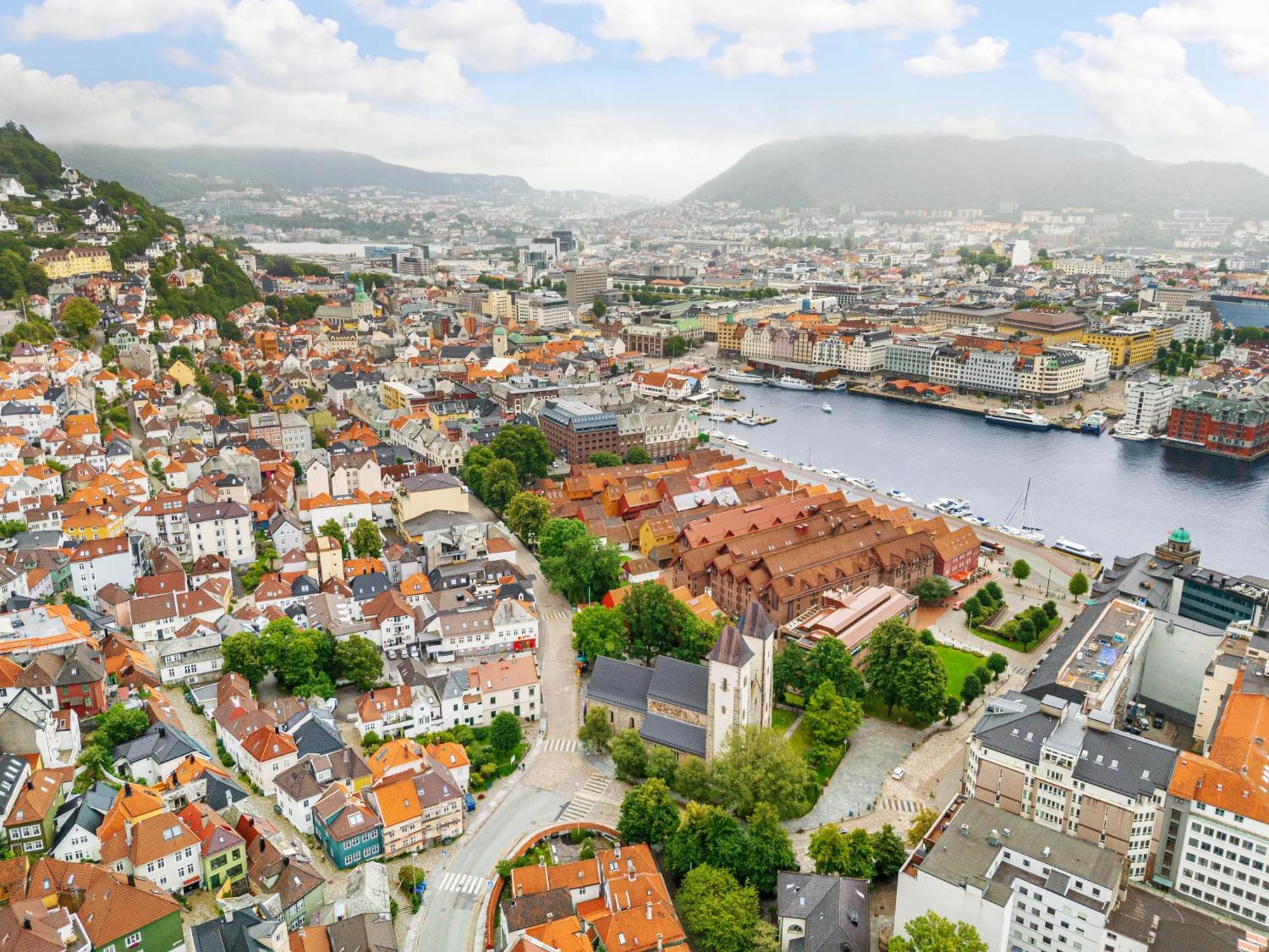 Homerentals Apartments - Behind Bryggen & Historic Cobblestone Streets - 2 Floor Renovated From February 2025 베르겐 외부 사진