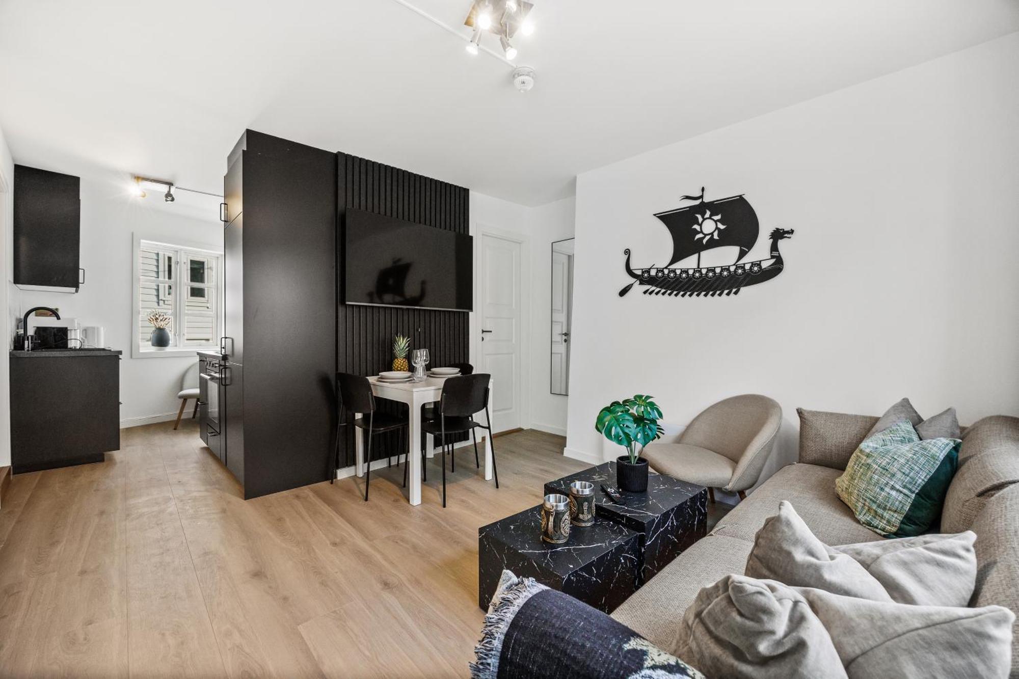 Homerentals Apartments - Behind Bryggen & Historic Cobblestone Streets - 2 Floor Renovated From February 2025 베르겐 외부 사진